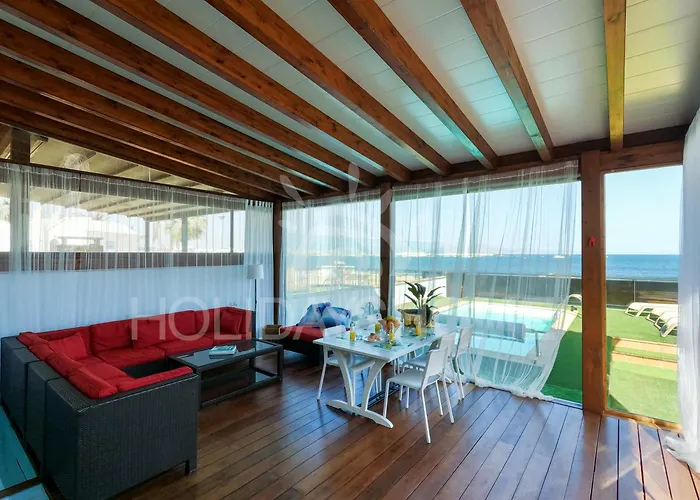 Villa Oasis Beachfront Corralejo By Holidays Home